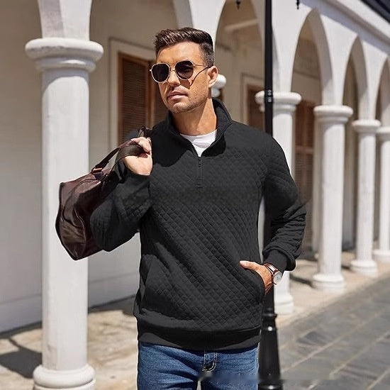 Gesteppter Pullover mit Viertelreißverschluss